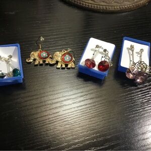 (119) Gold Elephant Drop Earrings Red  Turquoise & Cream Filigree Drop Earrings